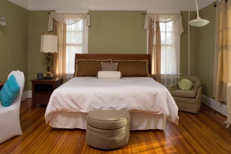 Morgan And Wells Bed And Breakfast 셸비 외부 사진